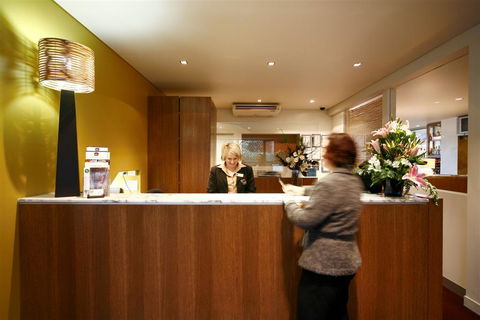 Best Western Plus The Tudor-Box Hill - Grafton Accommodation 1