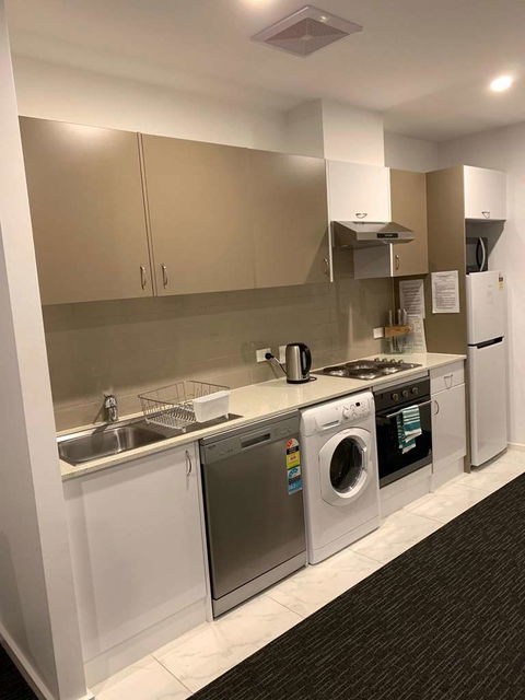 Adelaide Dress Circle Apartments - Grafton Accommodation 2