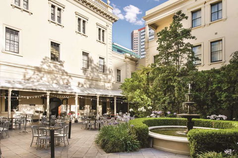 Adina Apartment Hotel Adelaide Treasury - Grafton Accommodation 1