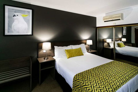 Best Western Plus Ambassador Orange - Grafton Accommodation 4