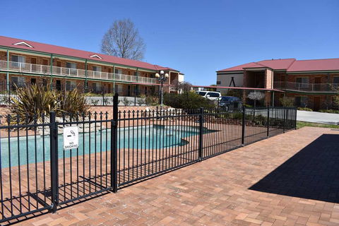 Best Western Plus Ambassador Orange - Grafton Accommodation 9