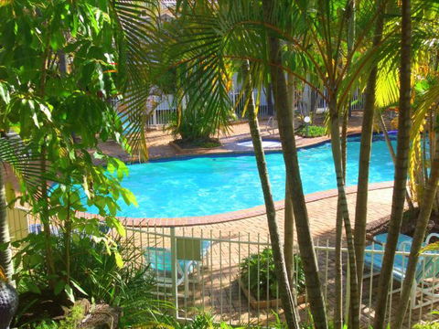 Bay Of Palms Resort - Grafton Accommodation 1