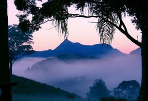 Hillcrest Mountain View Retreat - Grafton Accommodation 1