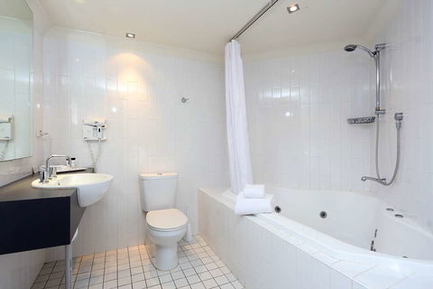 Brisbane International - Virginia - Grafton Accommodation 5