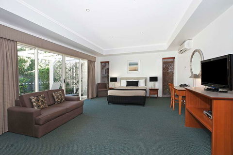 Comfort Inn & Suites Northgate Airport - Grafton Accommodation 6