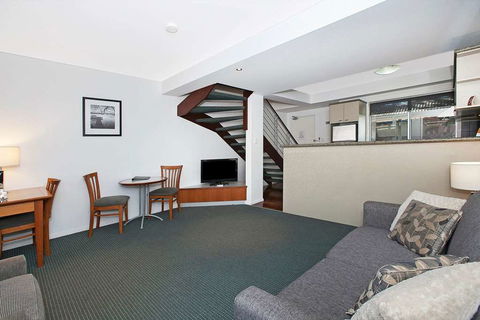 Comfort Inn & Suites Northgate Airport - Grafton Accommodation 9