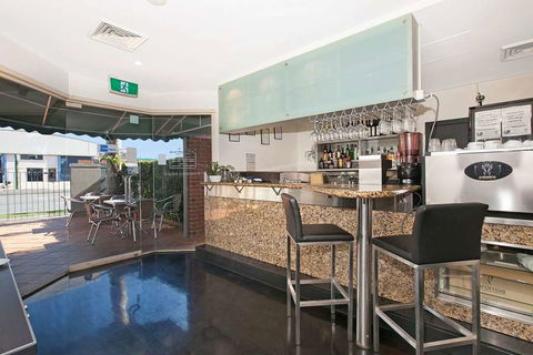 Comfort Inn & Suites Northgate Airport - Grafton Accommodation 14
