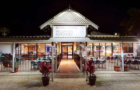 Mission Beach Resort - Grafton Accommodation 0