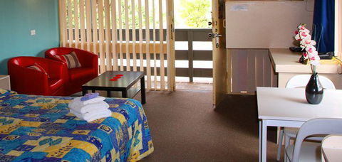 Jetty Motel - Grafton Accommodation 0