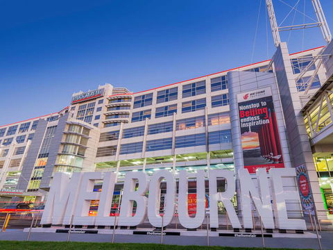 PARKROYAL Melbourne Airport - Grafton Accommodation 1