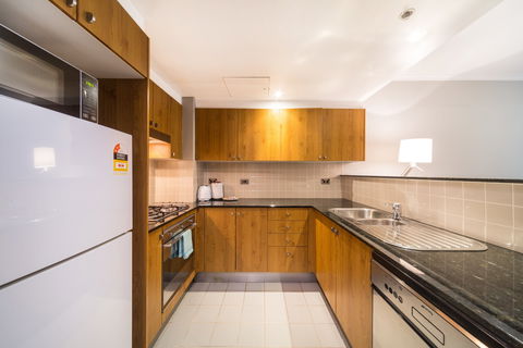 Astra Sydney-Hosking Place - Grafton Accommodation 1