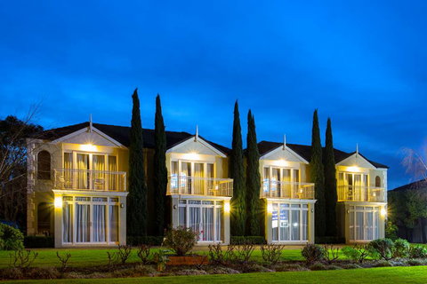 Best Western Colonial Village Motel - Grafton Accommodation 0