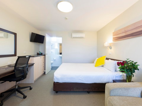 ibis Styles Canberra Tall Trees - Grafton Accommodation 1