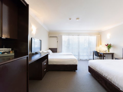 ibis Styles Canberra Tall Trees - Grafton Accommodation 2