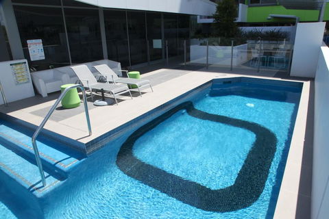 Code Apartments - Grafton Accommodation 1