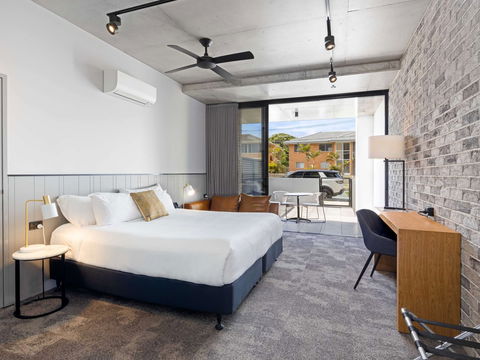 Sebel Brisbane Margate Beach - Grafton Accommodation 4