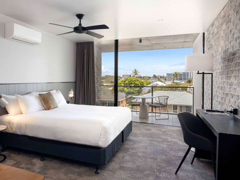 Sebel Brisbane Margate Beach - Grafton Accommodation 5