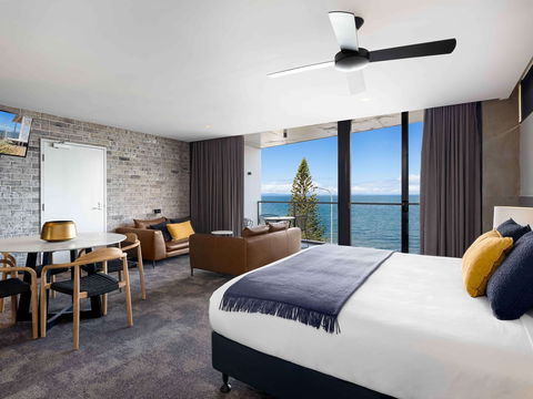 Sebel Brisbane Margate Beach - Grafton Accommodation 11