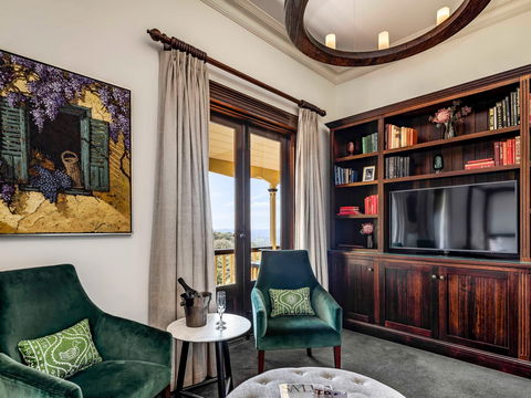 Mount Lofty House - Grafton Accommodation 4