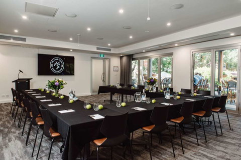 The Lodge by Haus - Grafton Accommodation 8