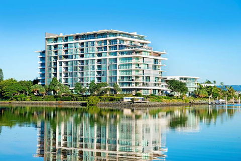 ULTIQA Freshwater Point Resort - Grafton Accommodation 1