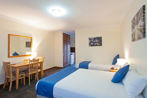 Admiral Motel Bunbury - Grafton Accommodation 0