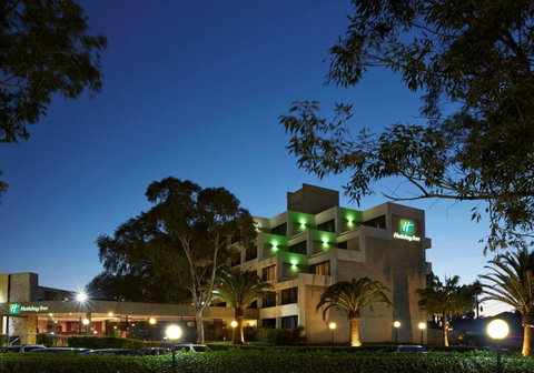 Holiday Inn Warwick Farm - Grafton Accommodation 1