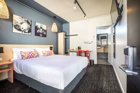 Monash Hotel - Grafton Accommodation 1