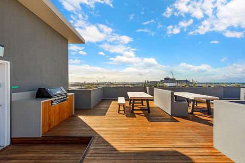 Astra Apartments Newcastle - Grafton Accommodation 0