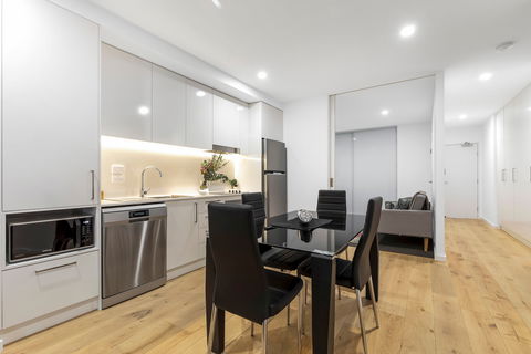 Astra Apartments Newcastle - Grafton Accommodation 2