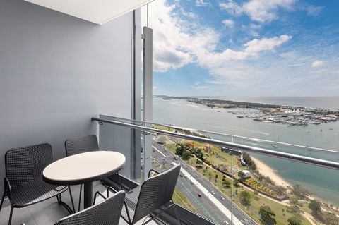 Meriton Suites Southport - Grafton Accommodation 0
