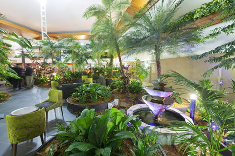 Pavilion On Northbourne - Grafton Accommodation 2