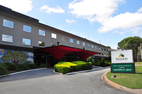 Pavilion On Northbourne - Grafton Accommodation 1