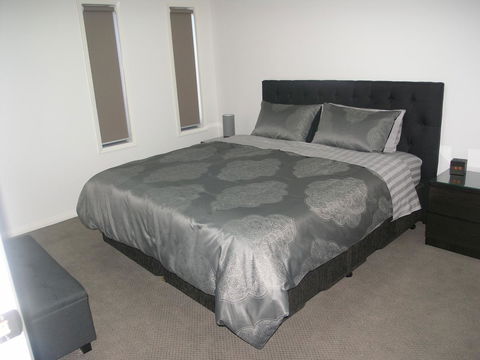 Kesh At Hudson Square - Grafton Accommodation 17