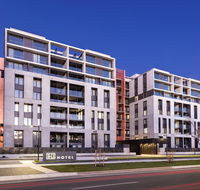 Deco Hotel Canberra - Grafton Accommodation