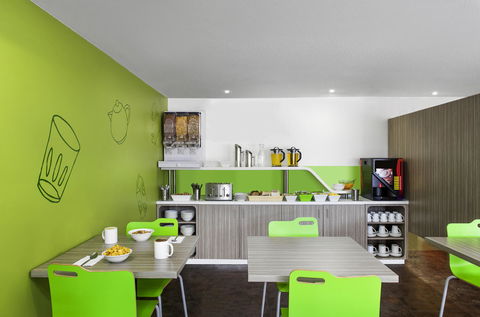 Ibis Budget Canberra - Grafton Accommodation 12