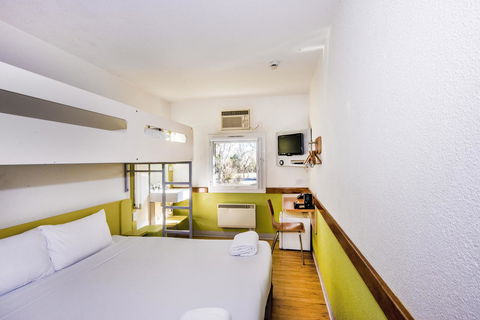 Ibis Budget Canberra - Grafton Accommodation 17