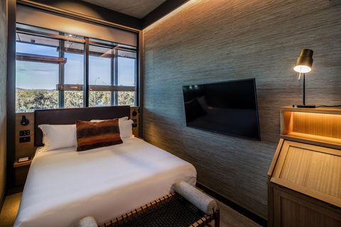 Ovolo Nishi - Grafton Accommodation 11