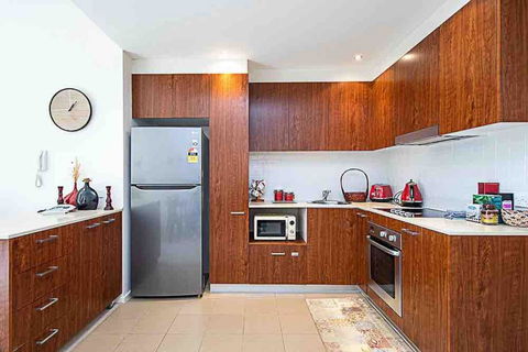 Spacious 1BR Stylish New Acton Apartment +Parking - Grafton Accommodation 16