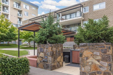 Spacious 1BR Stylish New Acton Apartment +Parking - Grafton Accommodation 22