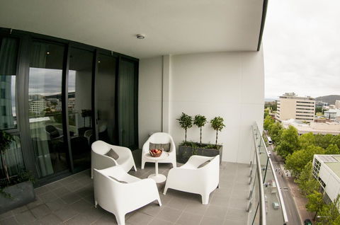 KUI - Manhattan Apartments - Grafton Accommodation 16