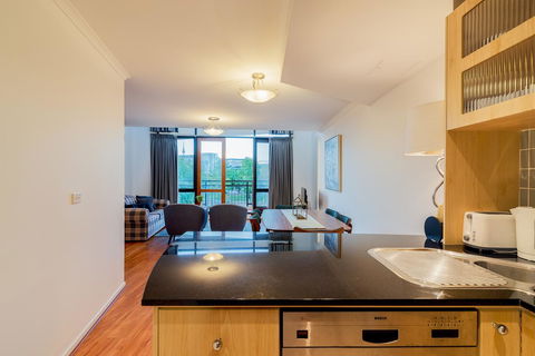ALLARA CANBERRA - Grafton Accommodation 2