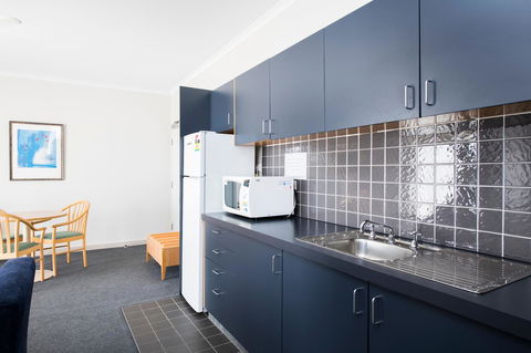 The Woden Hotel - Grafton Accommodation 12