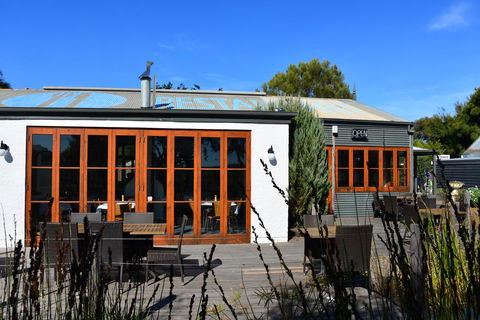 Beach Huts Middleton - Grafton Accommodation 34