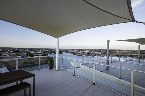 Wallaroo Marina Apartments - Grafton Accommodation 34