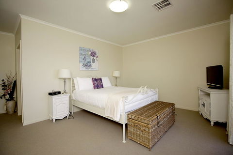 Wallaroo Marina Apartments - Grafton Accommodation 7