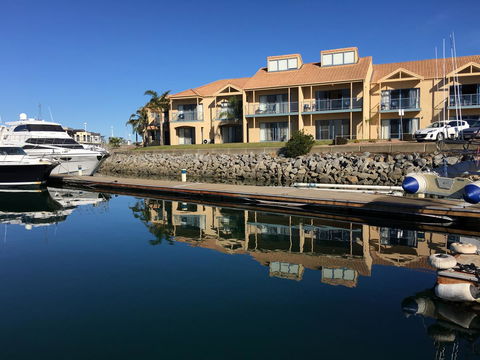 Marina Hotel - Grafton Accommodation 35