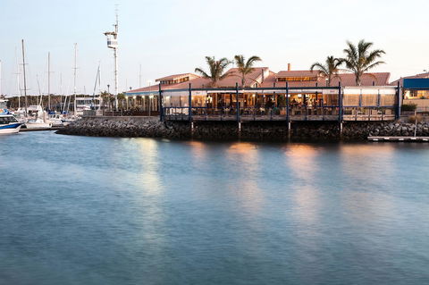 Marina Hotel - Grafton Accommodation 0