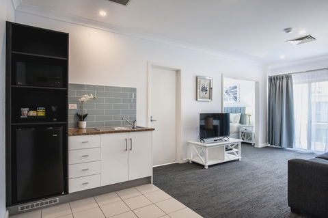 Marina Hotel - Grafton Accommodation 12