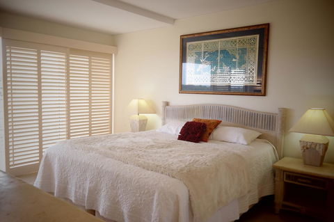 Pacific Bay Resort - Grafton Accommodation 24